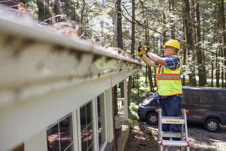 Emergency roof repair in Santa Rosa CA